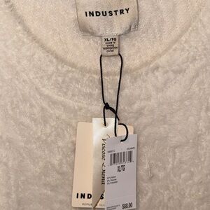 Industry XL Sweater - Super Cozy 💗